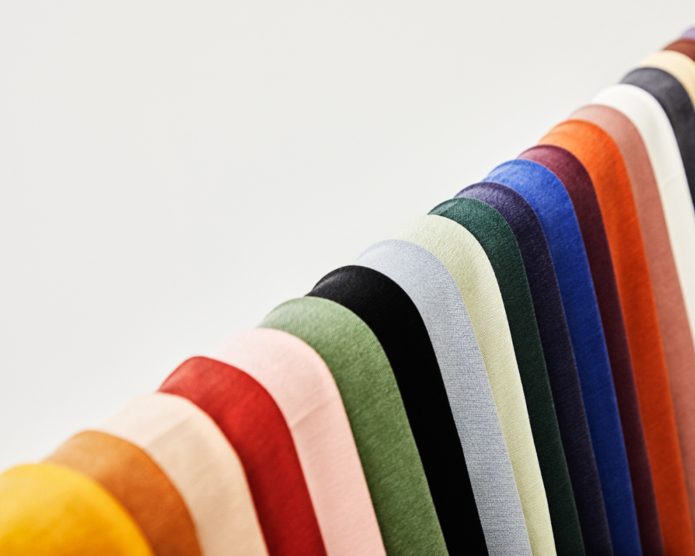 Detailaufnahme, Tencel Stoff, Twill, Bündchen, Jersey Detailaufnahme, Tencel Stoff, Twill, Bündchen, Jersey