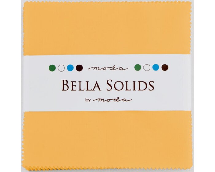 Precuts Charm Pack BELLA SOLIDS, 12,5 x 12,5 cm, 42 Quadrate, helles goldbraun, Moda Fabrics