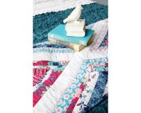 Feiner Popeline-Patchworkstoff "Floressence" mit Sommerblumen, aprikot-gelb-rosa