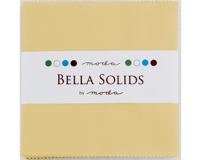 Precuts Charm Pack BELLA SOLIDS, 12,5 x 12,5 cm, 42 Quadrate, sandfarben, Moda Fabrics