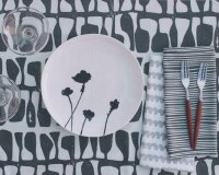 Patchworkstoff FOLLIE, unregelmäßige Streifen, kräftiges pink-weiß