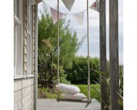 Englischer Dekostoff Clarke & Clarke ABC, Flicken-Buchstaben, helllila-türkis