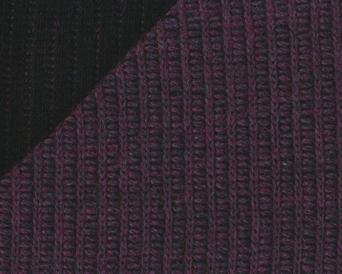 Strickstoff mit Alpaka-Wolle MONTBELIARD, Rippenmuster, gedecktes aubergine-schwarz