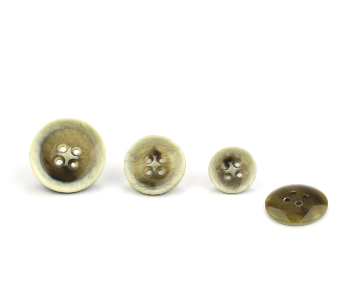 Edel glänzender Kunststoffknopf PEARL, Used-Look, olive-natur, Union Knopf 18 mm