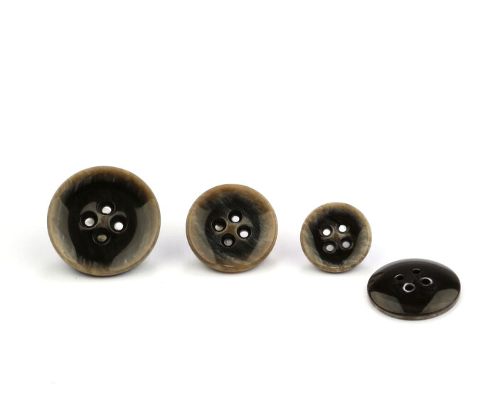 Edel glänzender Kunststoffknopf PEARL, Used-Look, schwarz-braun, Union Knopf 23 mm