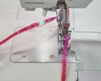 BERNINA Perlen- und Paillettenfuß # L15 für Overlock L 850 und L 860