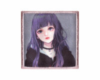 Manga-Applikation K-POP, Mädchen mit Haaren in lila, Prym
