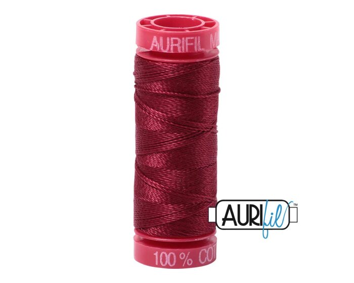 Quiltgarn AURIFIL MK12WT, 50 m 2460