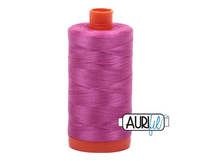 Quiltgarn AURIFIL 50wt aus Baumwolle, 1300 m 2588