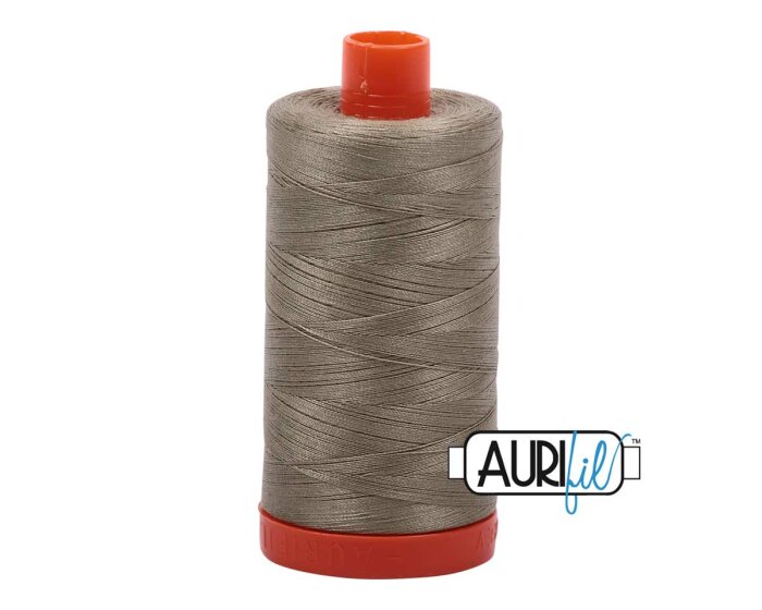 Quiltgarn AURIFIL 50wt aus Baumwolle, 1300 m 2900