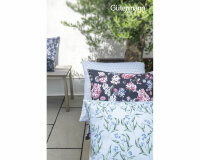 Baumwollstoff MOST BEAUTIFUL, Rotklee, hellblau, ring a roses