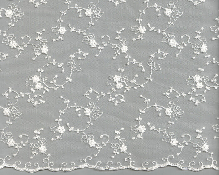Bestickte Tüllspitze FLEUR mit Bogenkante, Blumen, wollweiß