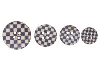 Holzknopf mit Schachbrettmuster, schwarz-weiß