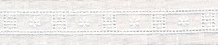 Baumwollspitze PIZZO SANGALLO mit Lochstickerei, 30 mm breit, weiß Blüten