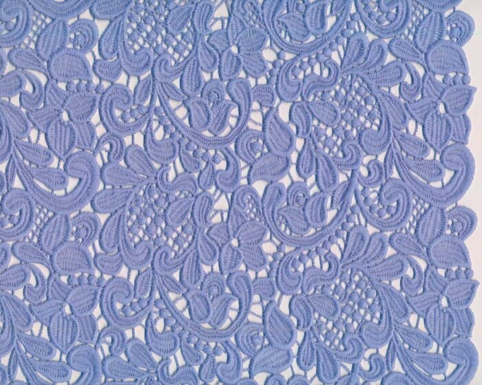 Italienischer Spitzenstoff YUMA, Blattranken, mittelblau
