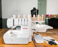 BERNINA Overlock L 650 mit Lufteinfädler