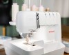 BERNINA Overlock L 650 mit Lufteinfädler