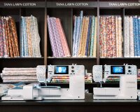 BERNINA 495 LIBERTY Edition Nähmaschine mit L-Trolley