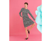 Schnittmuster Kleid & Shirt mit Teilungsnähten, burda style 5677