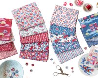 Patchworkstoff VILLAGE LIFE, Vintage-Blumen, weinrot, Tilda